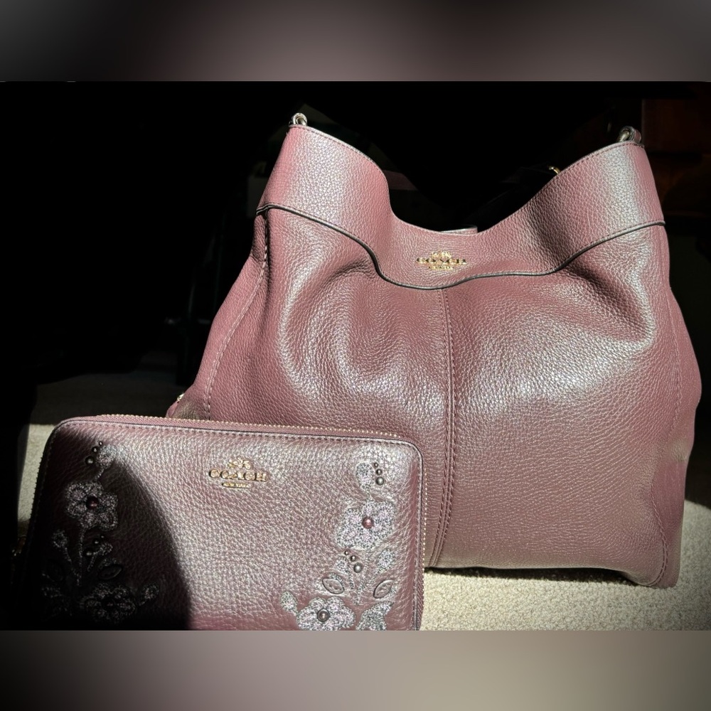 Coach pebble leather Ox blood boho purse & matching wallet with floral detail